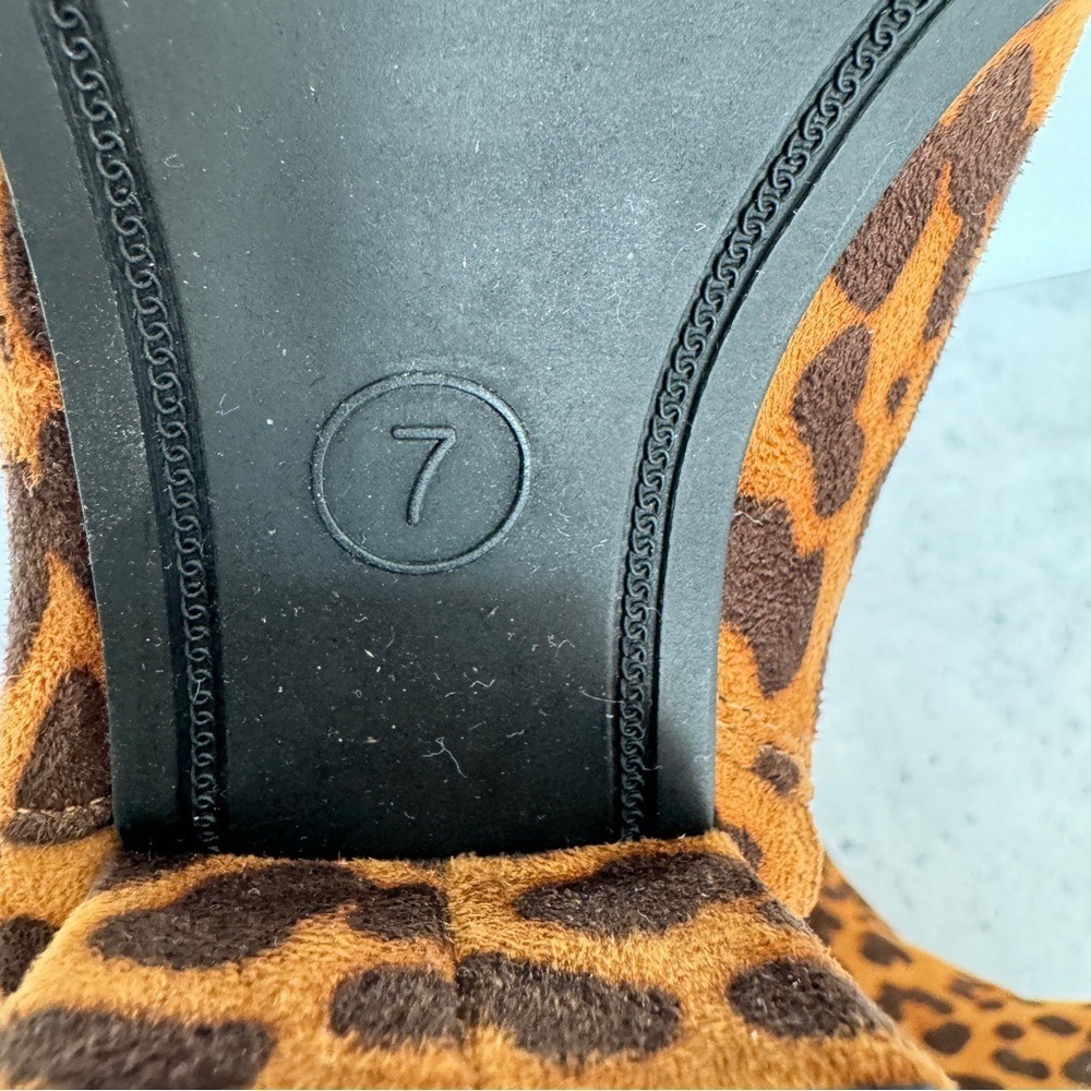 A New Day Valerie Microsuede City Ankle Bootie Leopard 7 Block Heel Statement - Picture 11 of 13